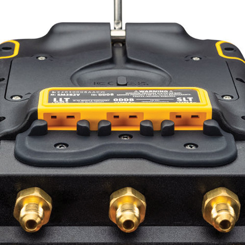 Fieldpiece SMAN® SM382V 3-Port Wireless Refrigerant Manifold, 1/4 in, LCD Display, 870 psig Max Working Pressure